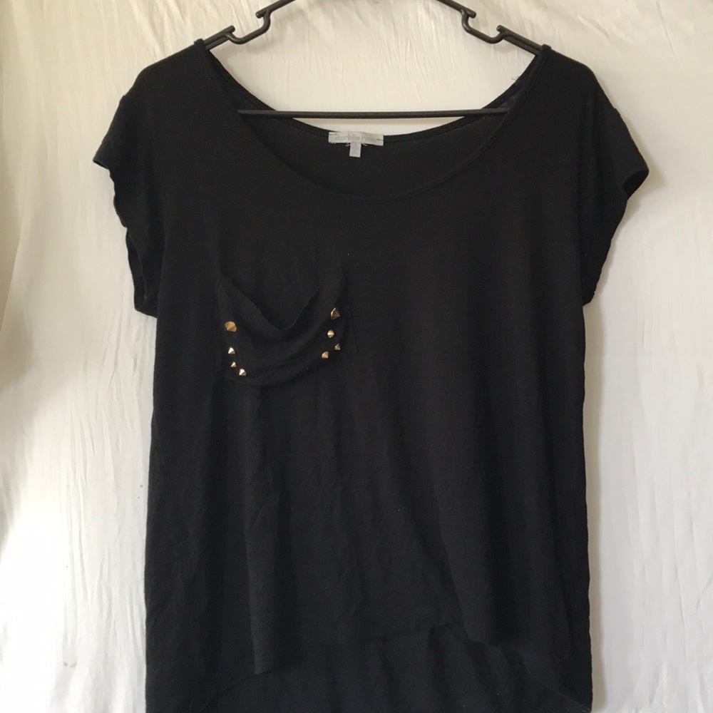 Black t shirt
